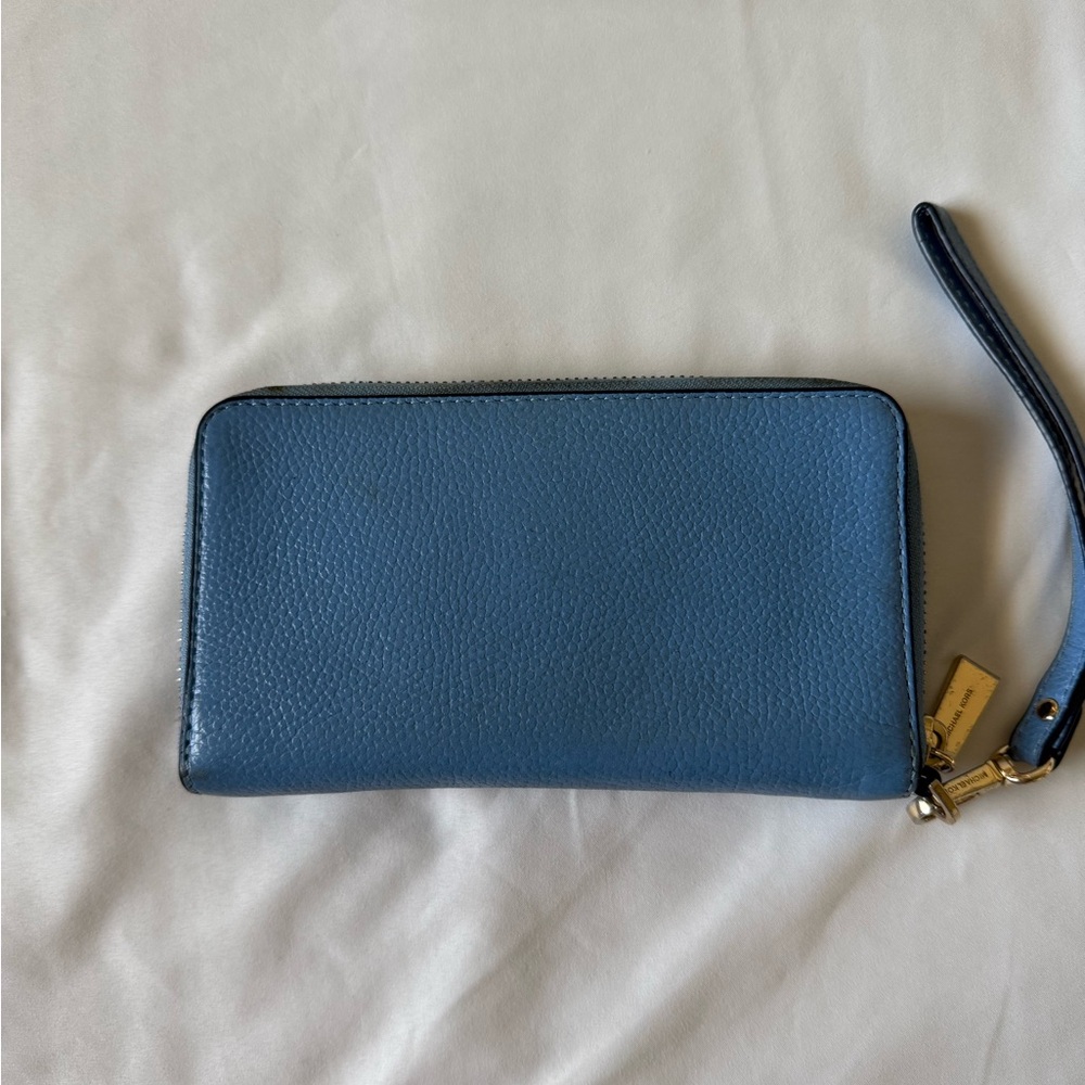 Michael Kors Pebble Blue Zip-Around Wallet - Picture 2 of 3
